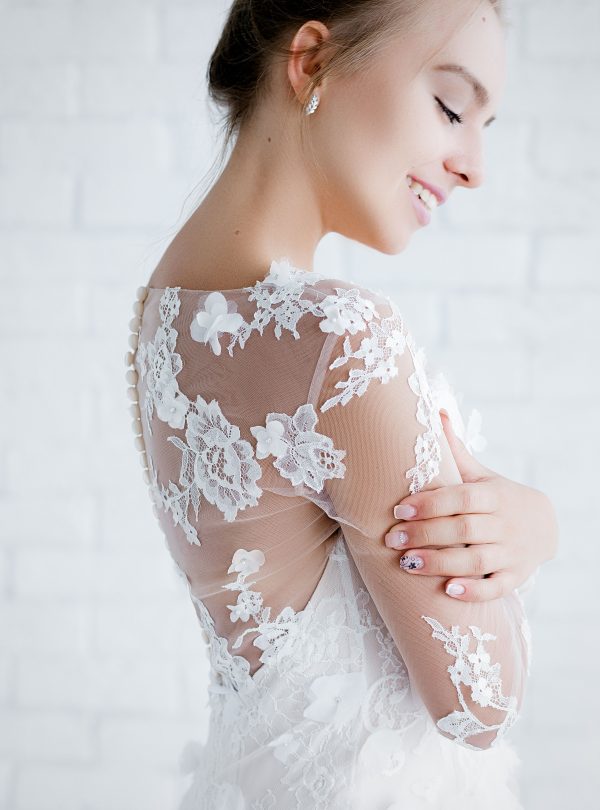 Gorgeous Wedding Dress of Macrame Lace