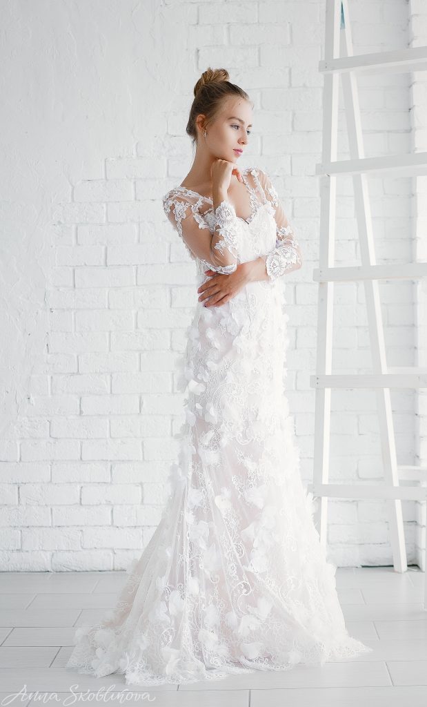 Luxurious Wedding dress with 3d flowers | Wedding Dresses & Evening ...