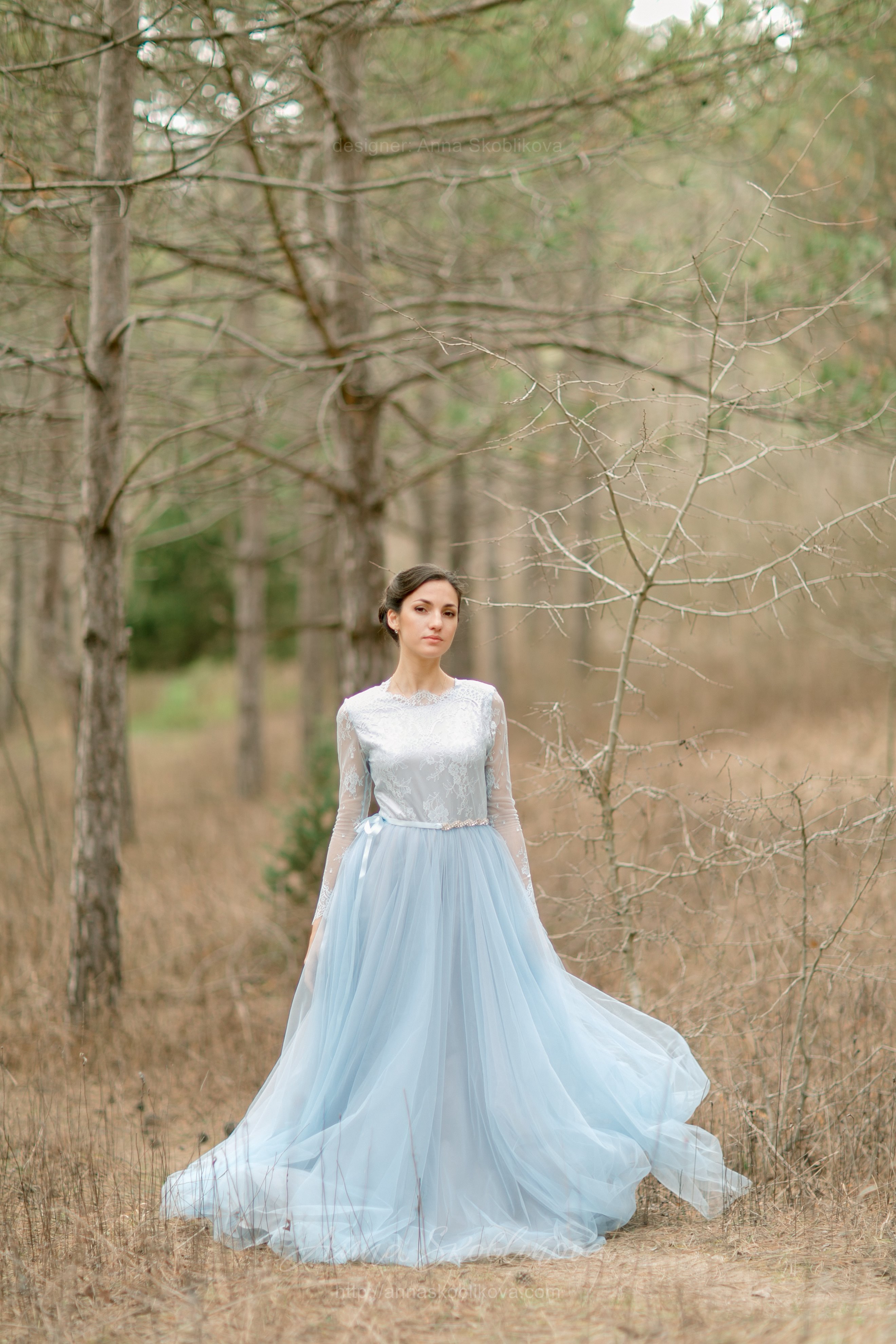 Blue Straps Pleated Tiered Tulle Elegant Prom Wedding Dress