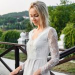 Короткое свадебное платье из кружева от Anna Skoblikova