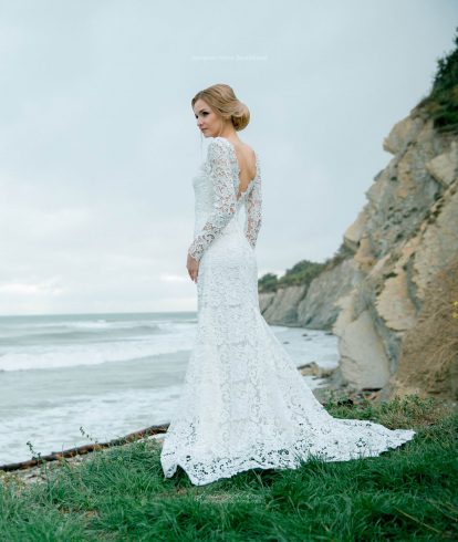 Lace wedding dress with V back | Wedding Dresses & Evening Gowns by ...