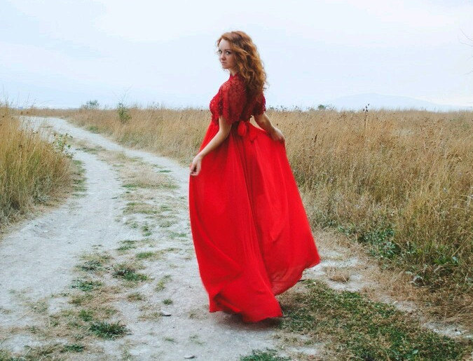 Роскошное красное платье от Anna Skoblikova