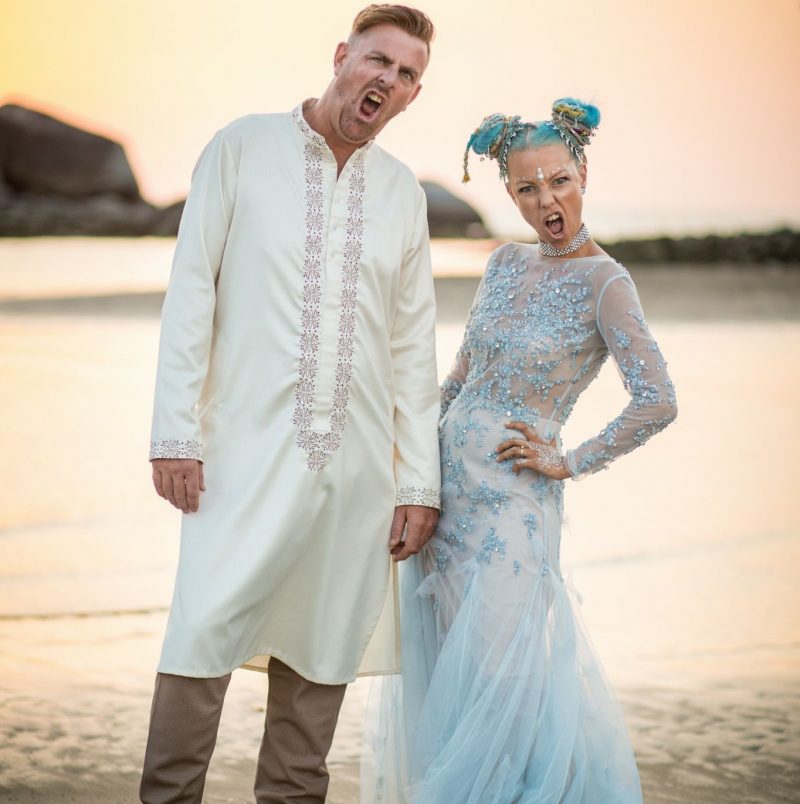 Голубое свадебное платье с ручной вышивкой от Anna Skoblikova