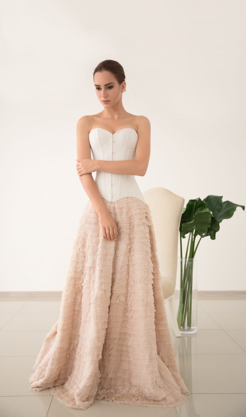 Luxurious natural silk wedding skirt with corset by Anna Skoblikova