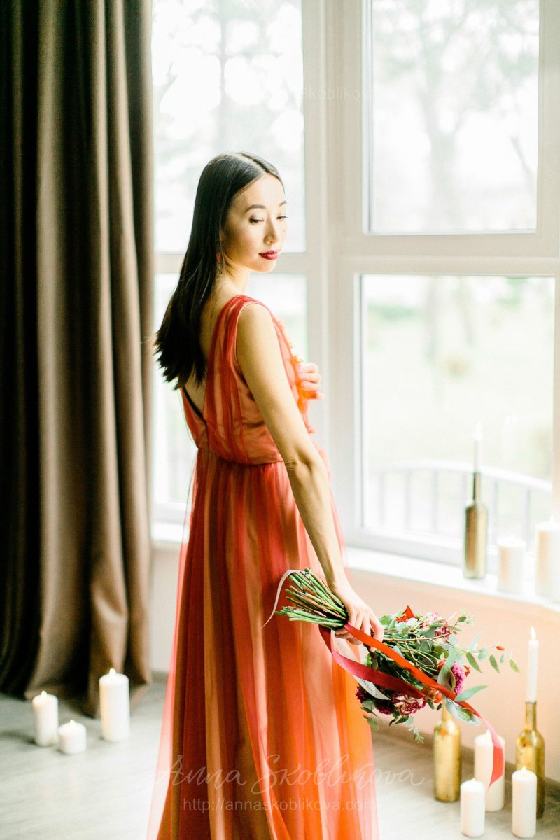 Вечернее и Свадебное платье красного цвета от Anna Skoblikova