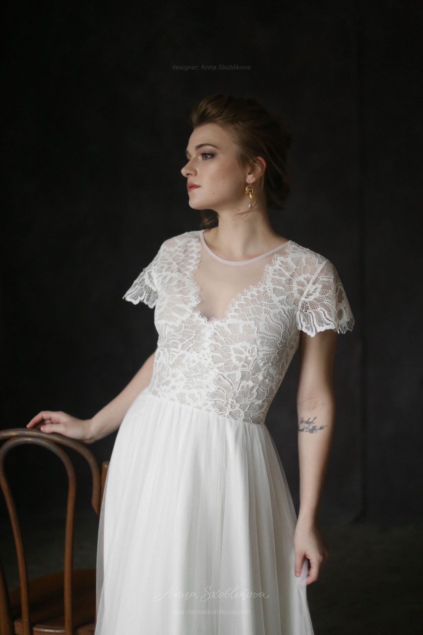 Lace classic wedding dress | Wedding Dresses & Evening Gowns by Anna ...