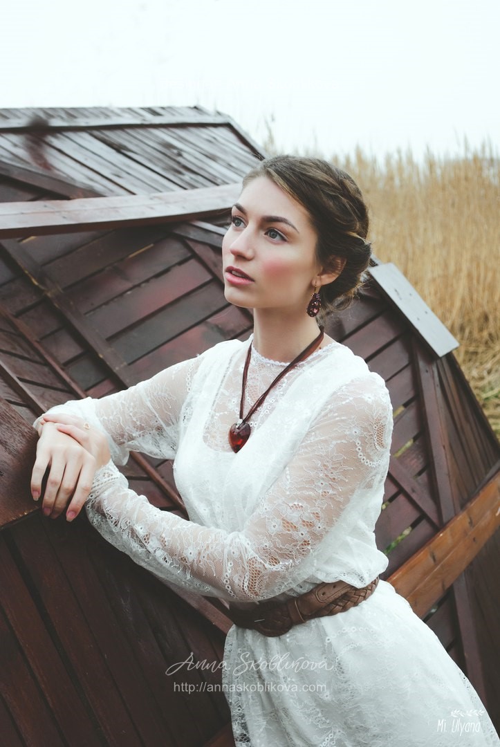 Straight & Short lace Wedding dress by Anna Skoblikova