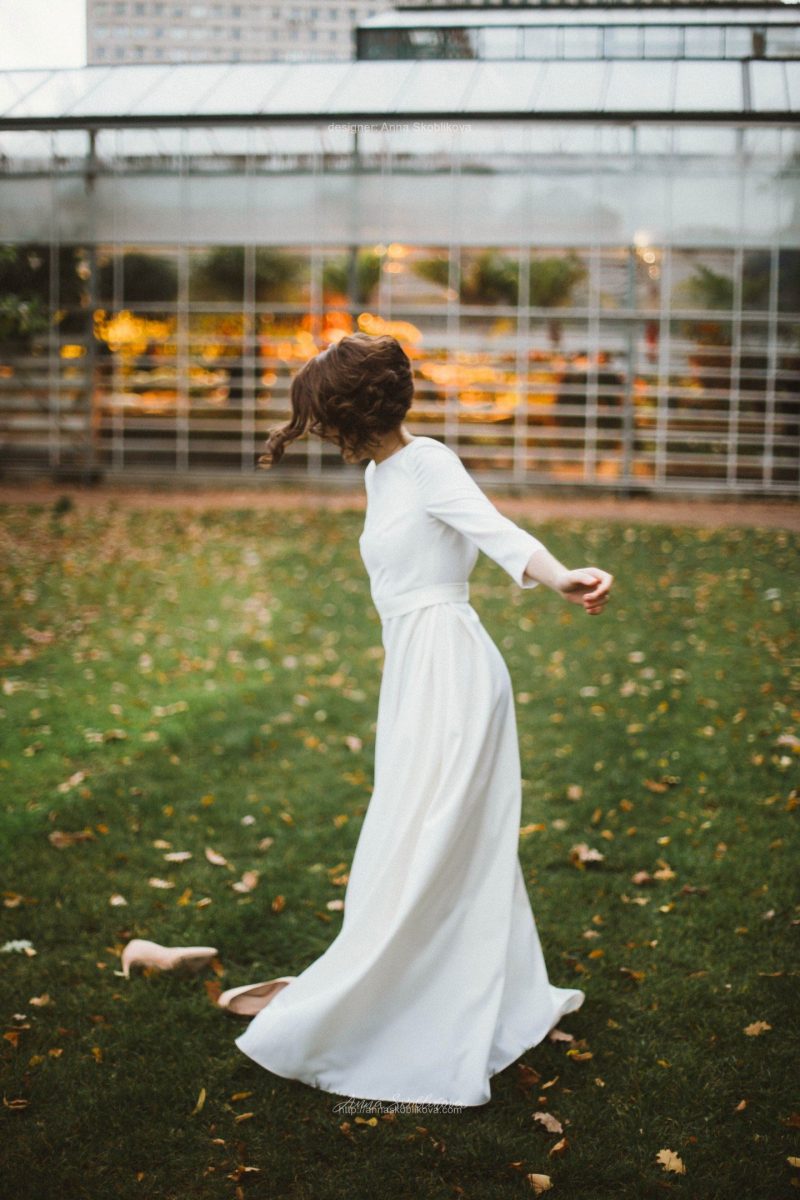 Silk Wedding Dress with V back by Anna Skoblikova