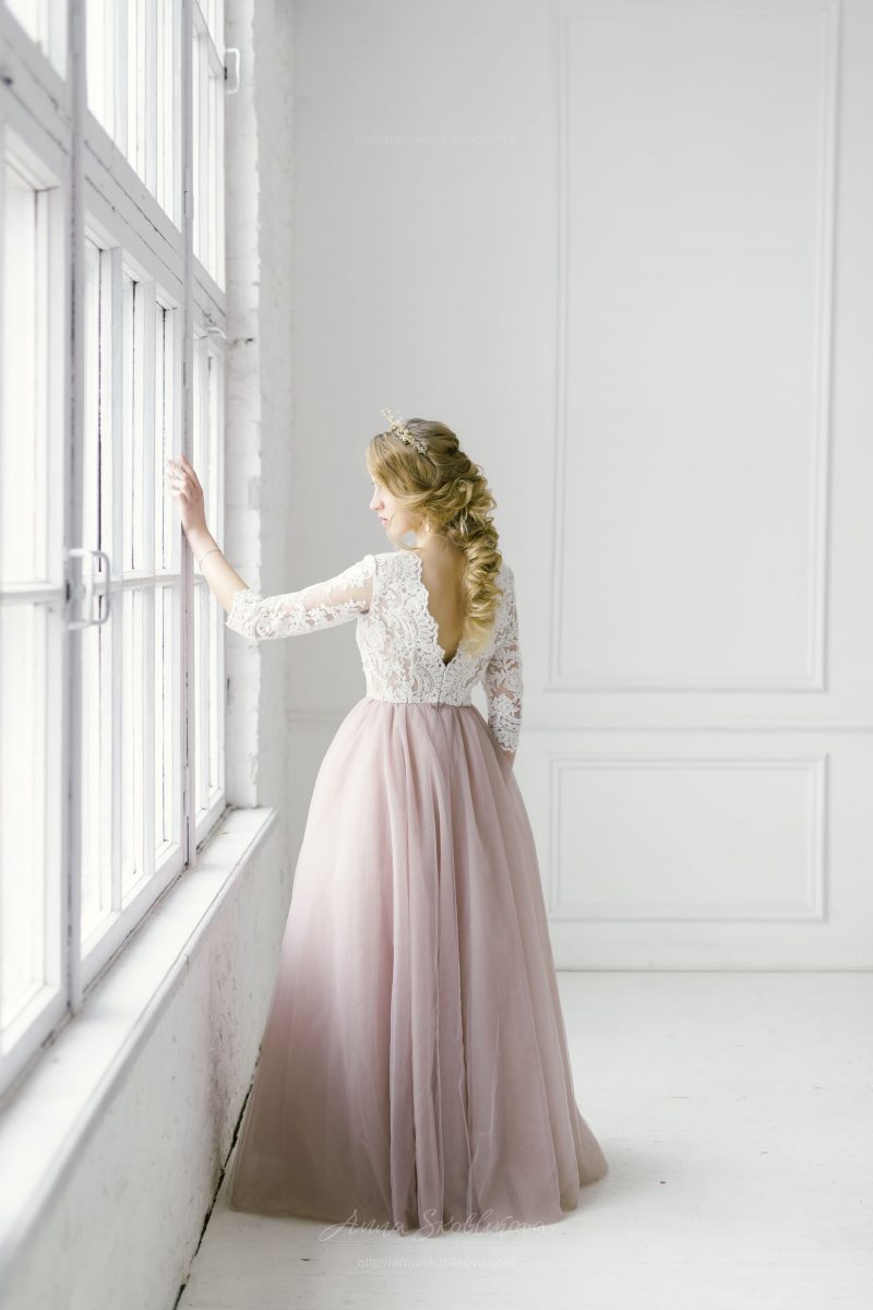 Light pink wedding dress with 34 sleeves by Anna Skoblikova