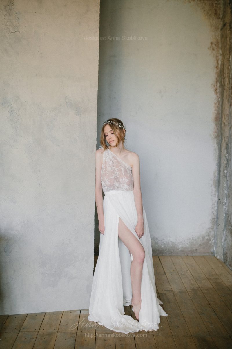 Свадебное платье из топа и юбки на запах от Anna Skoblikova