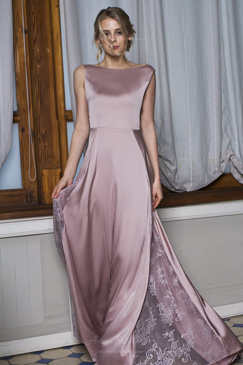 Violetta - Вечернее платье сложного, выделяет неповторимый цвет кружева ручной покраски с лимитированным узором - Anna Skoblikova