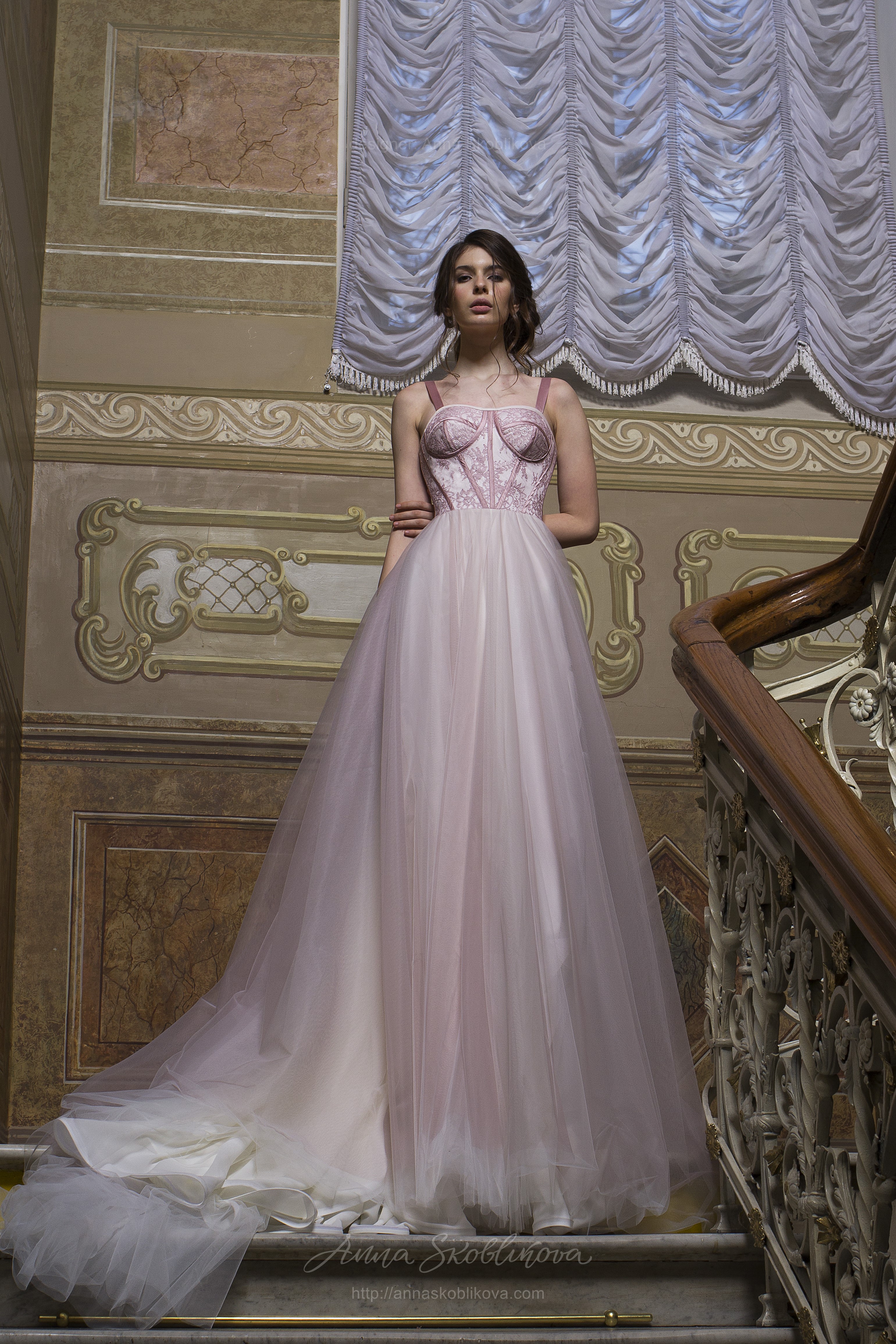 Rosa - Роскошное свадебное платье - трансформер c авторским корсетом из кружева Solstiss, позволяет менять образ