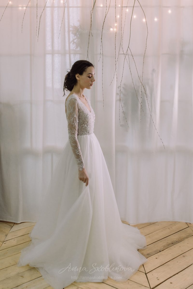 Свадебное платье из кружева и сетки - Malena: Фото 4