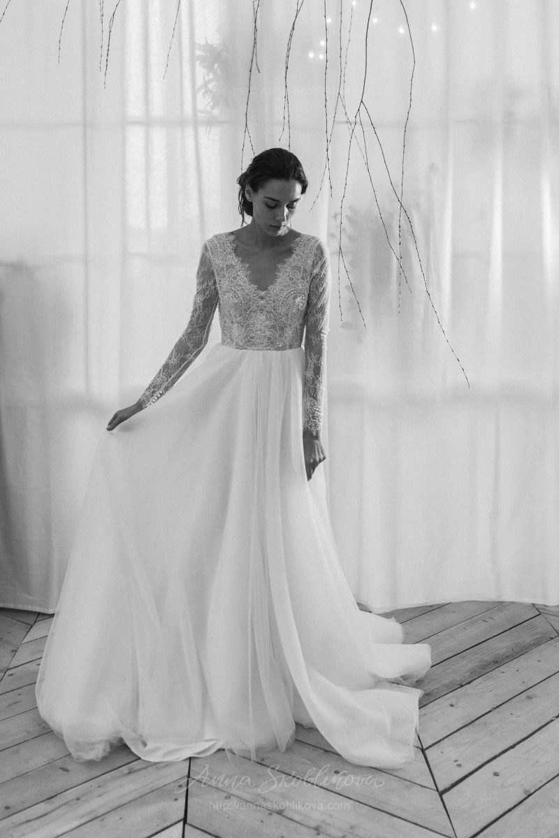 Свадебное платье из кружева и сетки - Malena: Фото 6