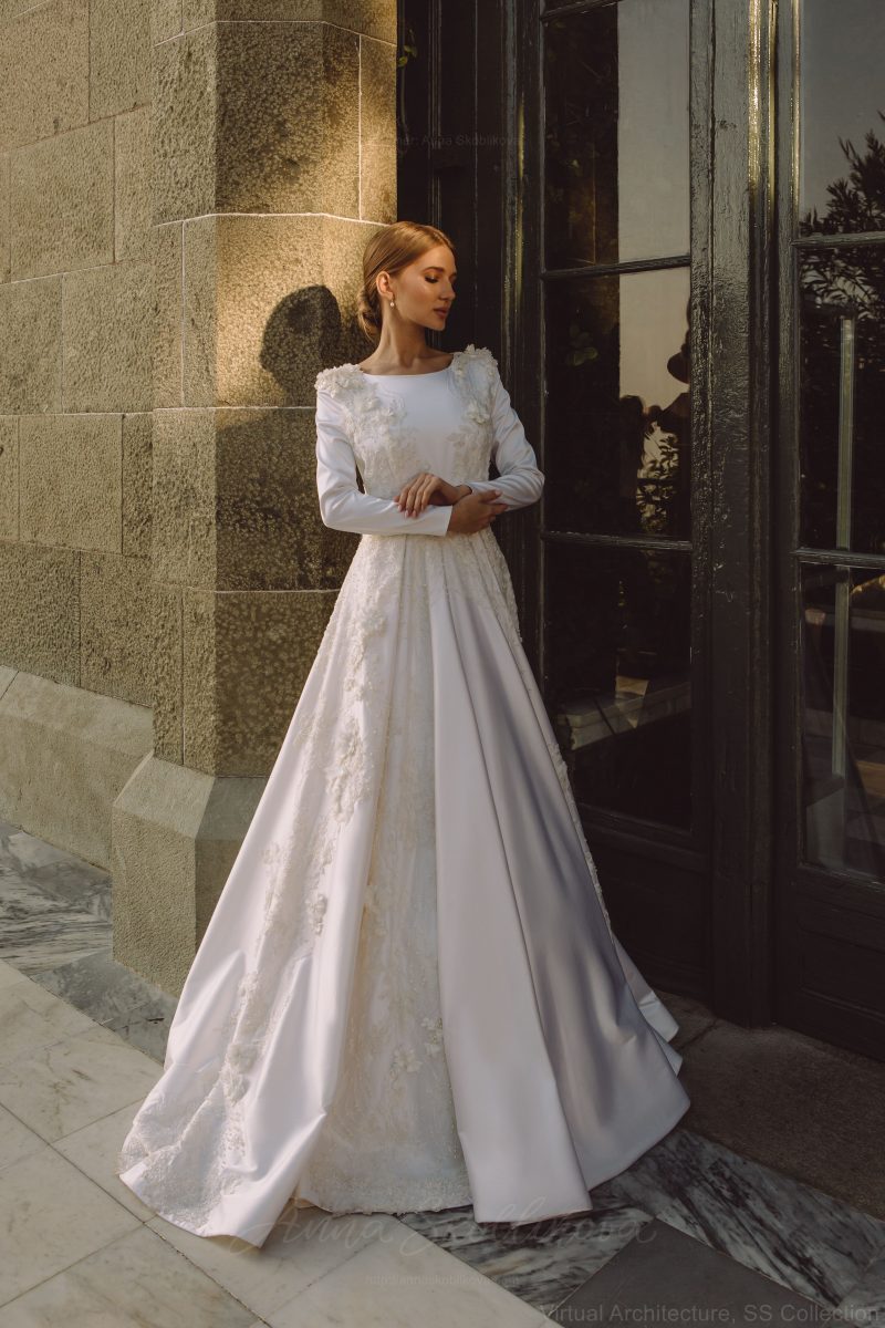 Beaded natural silk wedding dress - Jasmine / Anna Skoblikova / 0179 | Photo 1