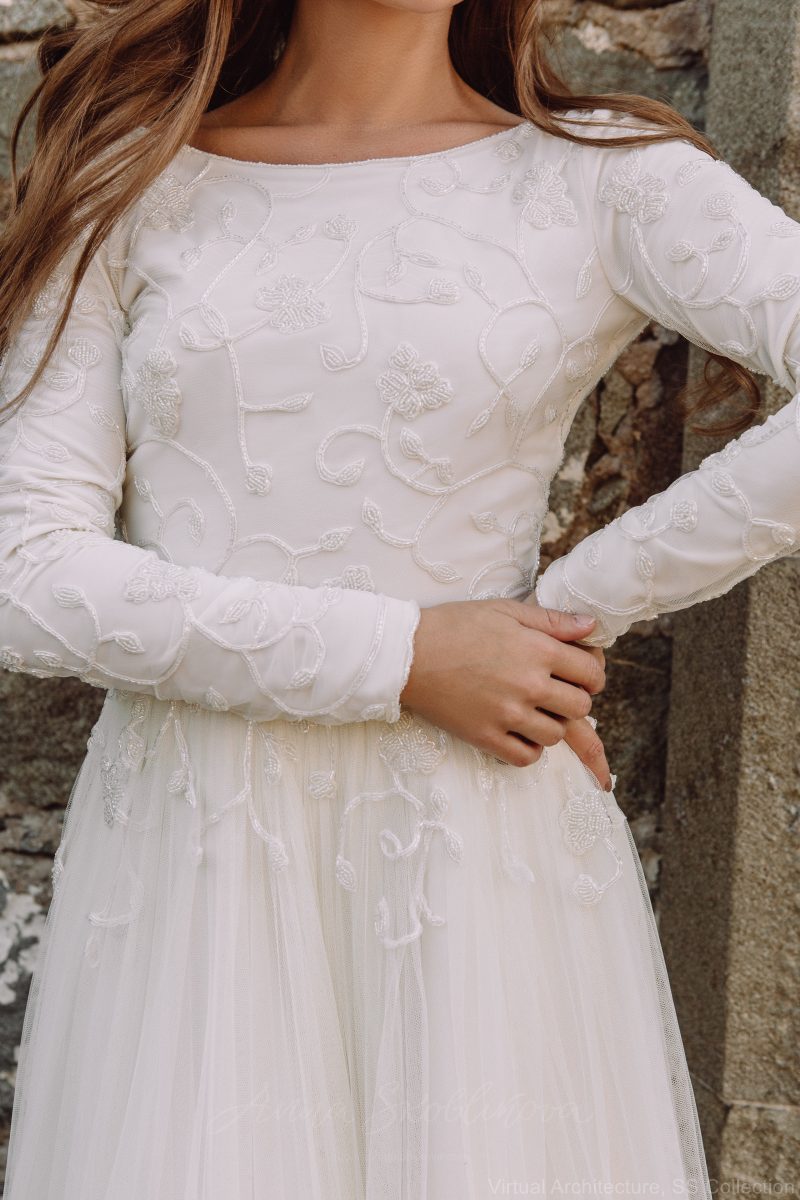 Свадебное платье из шелка с длинным рукавом - Liliana | Photo 4 | Anna Skoblikova | 0167