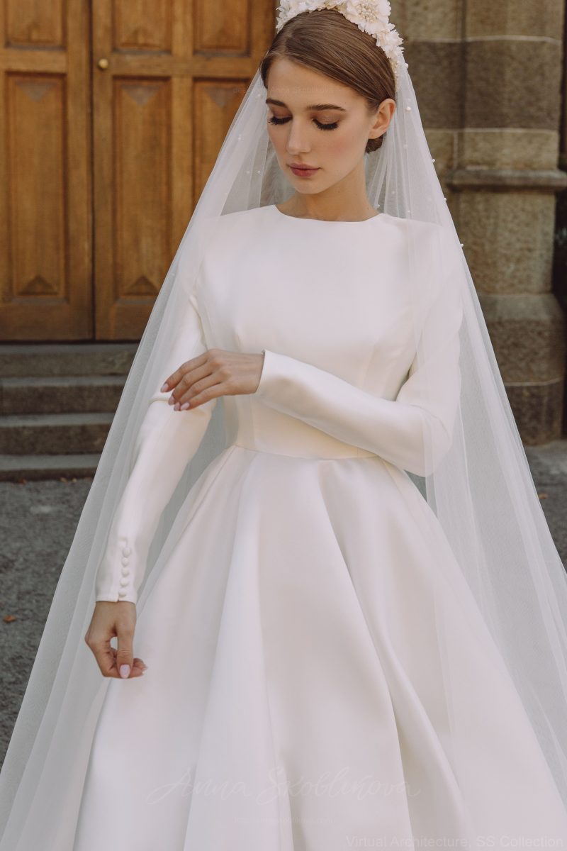 Атласное свадебное платье с длинными рукавами - Polar Star // Anna Skoblikova // 0194 | Фото 2